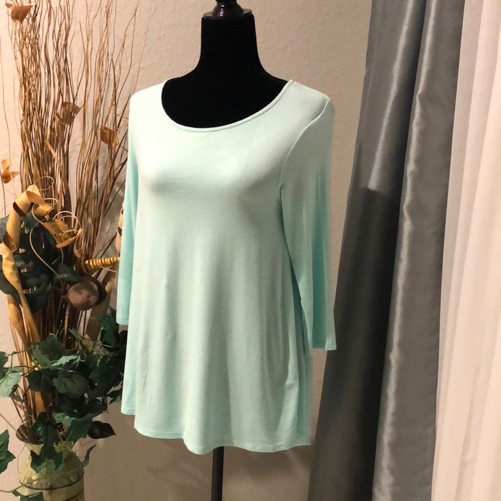 Ellumi Nation Pastel Top